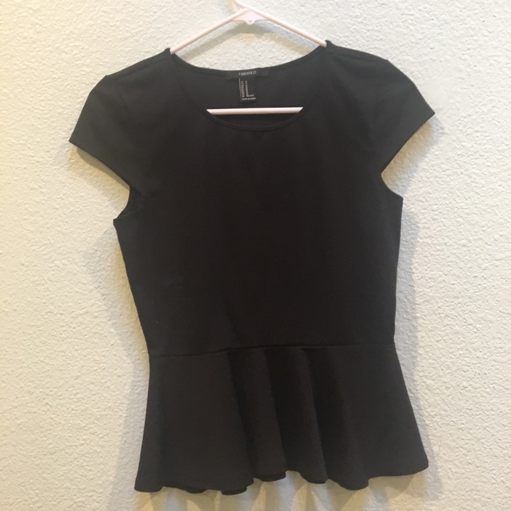 Black forever 21 top.
